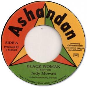 BLACK WOMAN / BLACK BEAUTY